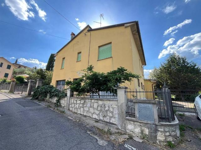 Casa indipendente in vendita a Monte San Savino AR