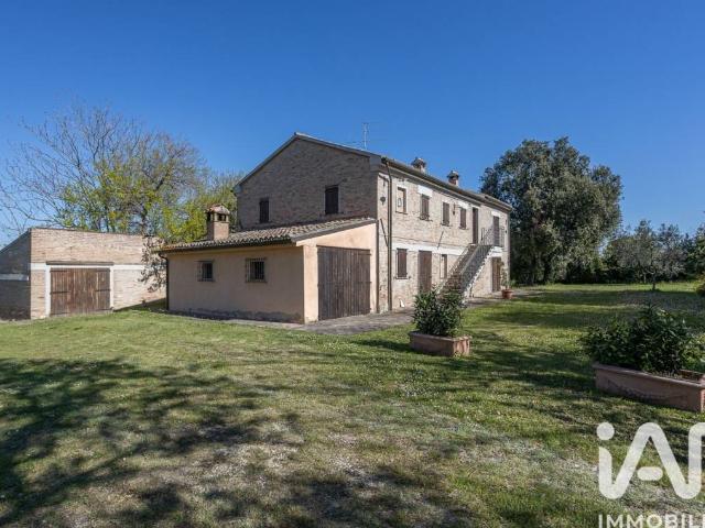 Casa indipendente in vendita a Monte San Vito AN