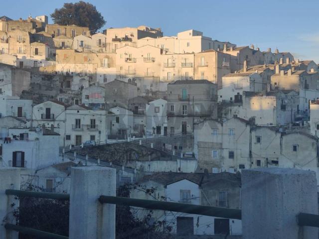 Casa indipendente in vendita a Monte Sant'Angelo via del Meriggio, 25/a