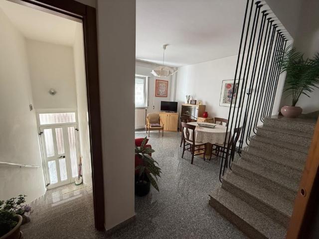 Casa indipendente in vendita a Monte Sant'Angelo vico melo 22