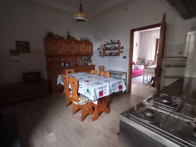 Casa indipendente in vendita a Monte Vidon Corrado FM