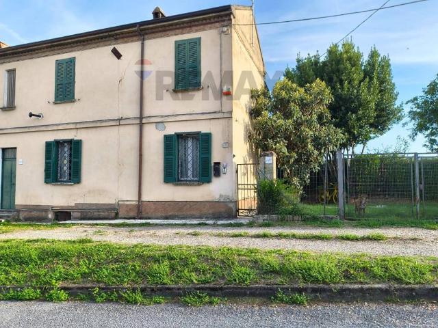Casa indipendente in vendita a Montebello della Battaglia PV