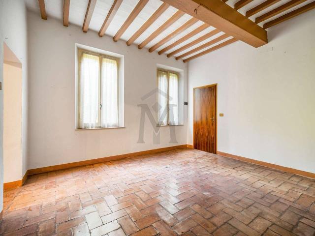 Casa indipendente in vendita a Montecchio Emilia