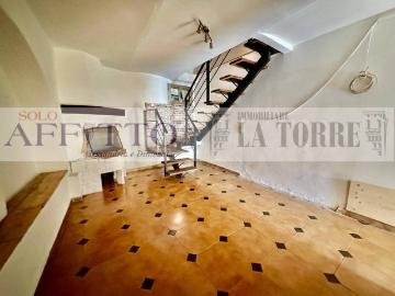 Casa indipendente in vendita a Montecastello AL