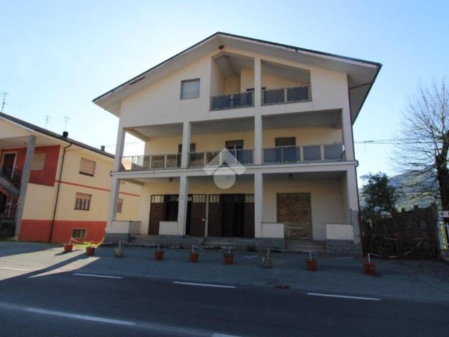 Casa indipendente in vendita a Montechiaro d'Acqui AL