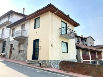 Casa indipendente in vendita a Montechiaro d'Asti AT
