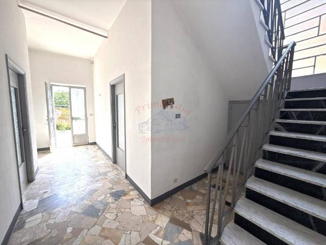 Casa indipendente in vendita a Montechiaro d'Asti AT