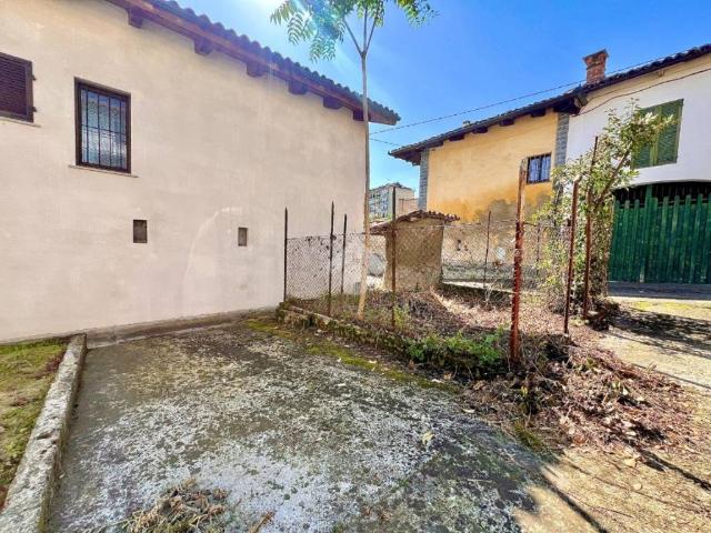 Casa indipendente in vendita a Montechiaro d'Asti AT