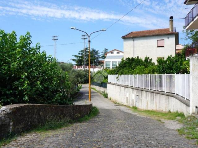 Casa indipendente in vendita a Montecorvino Pugliano SA
