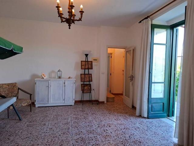 Casa indipendente in vendita a Montecorice SA