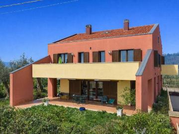 Casa indipendente in vendita a Montefiore Conca RN