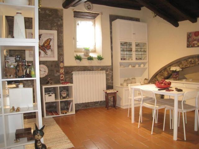 Casa indipendente in vendita a Montefiascone VT