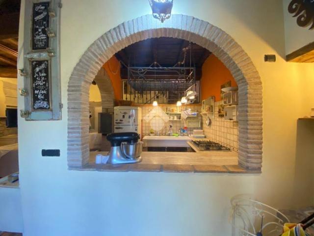 Casa indipendente in vendita a Montefiascone VT