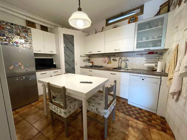 Casa indipendente in vendita a Monteforte d'Alpone VR