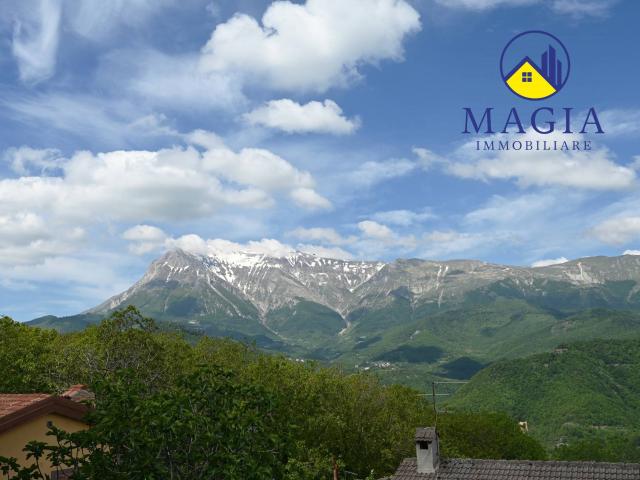 Casa Indipendente in vendita a Montegallo