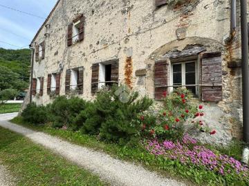 Casa indipendente in vendita a Montegrotto Terme PD