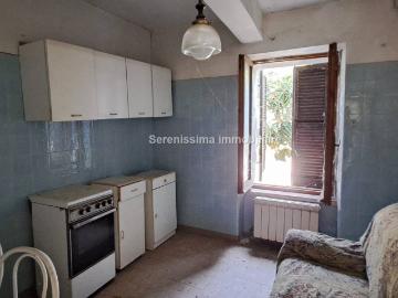Casa indipendente in vendita a Montegridolfo RN