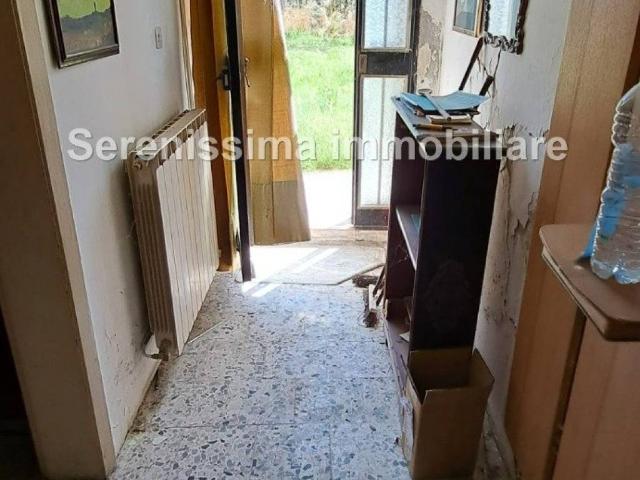 Casa indipendente in vendita a Montegridolfo RN