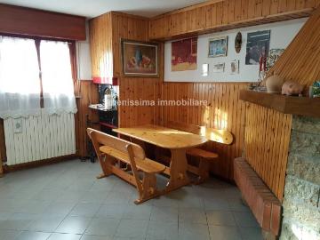 Casa indipendente in vendita a Montelabbate PU