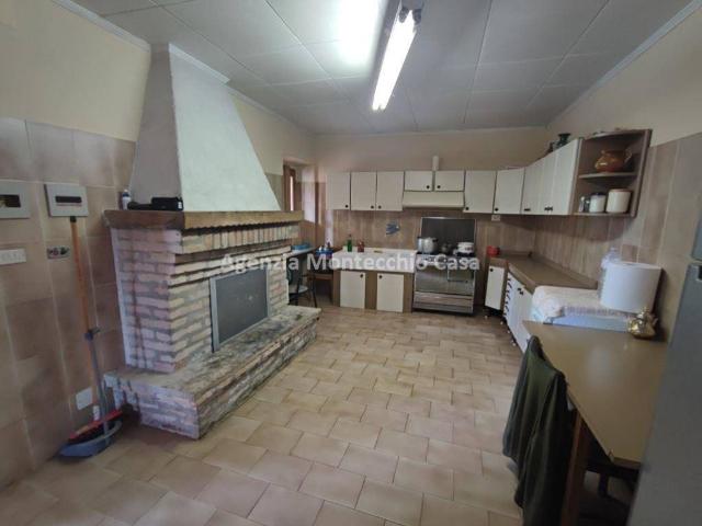 Casa indipendente in vendita a Montelabbate PU