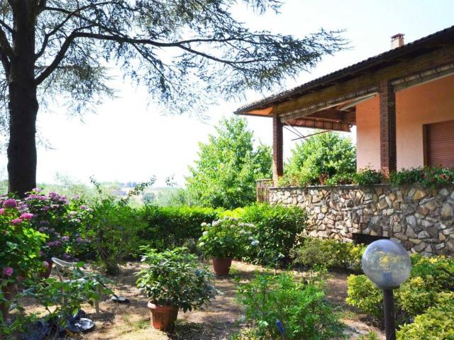 Appartamento in vendita a Monteleone d'Orvieto TR