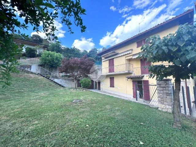 Casa indipendente in vendita a Montello BG