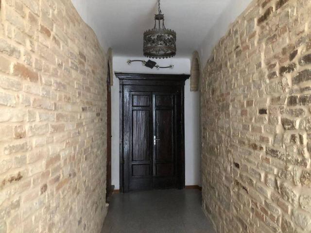 Casa indipendente in vendita a Montelparo FM