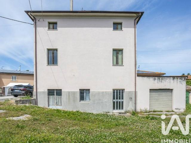 Casa indipendente in vendita a Montelupone MC