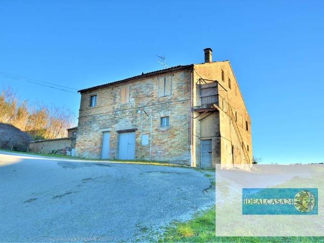 Casa indipendente in vendita a Montelupone MC