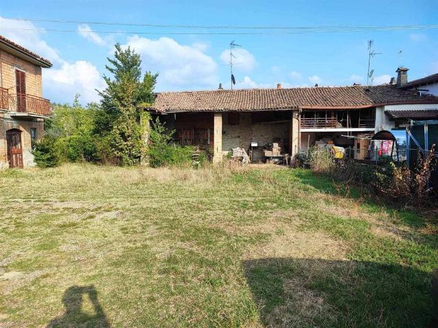 Casa indipendente in vendita a Montemarzino AL