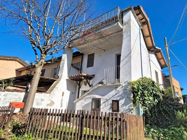 Casa indipendente in vendita a Montemarzino AL