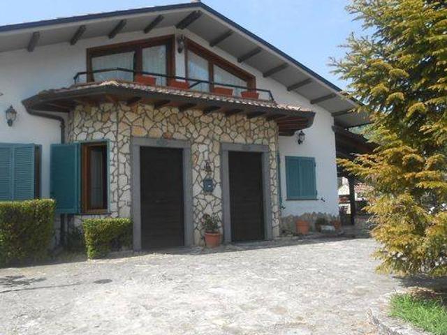 Casa indipendente in vendita a Montemiletto AV