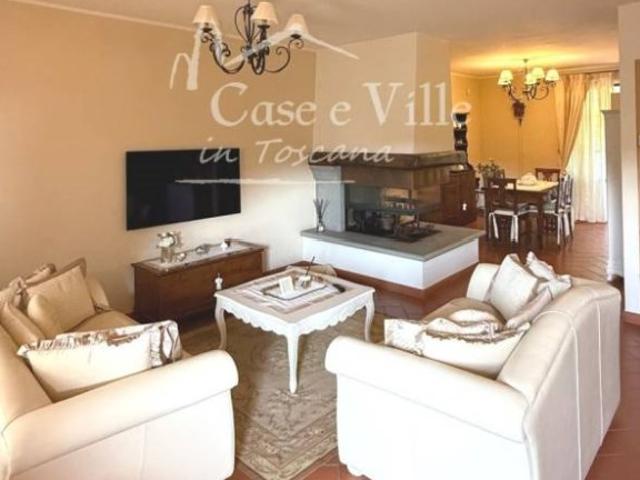Casa indipendente in vendita a Montemurlo via Pio La Torre