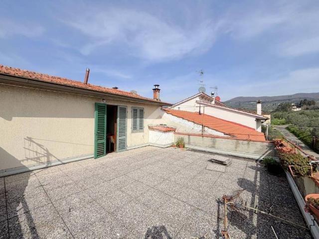 Casa indipendente in vendita a Montemurlo PO