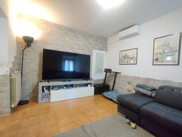 Casa indipendente in vendita a Montemurlo PO