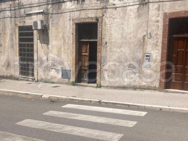 Casa indipendente in vendita a Montemurro via Andrea De Fina