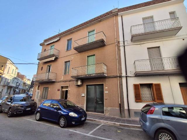 Casa indipendente in vendita a Montenero di Bisaccia CB
