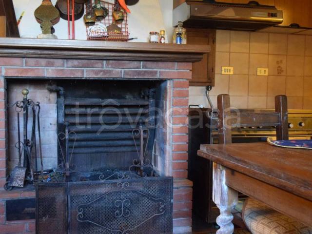 Casa indipendente in vendita a Montepiano, Vernio