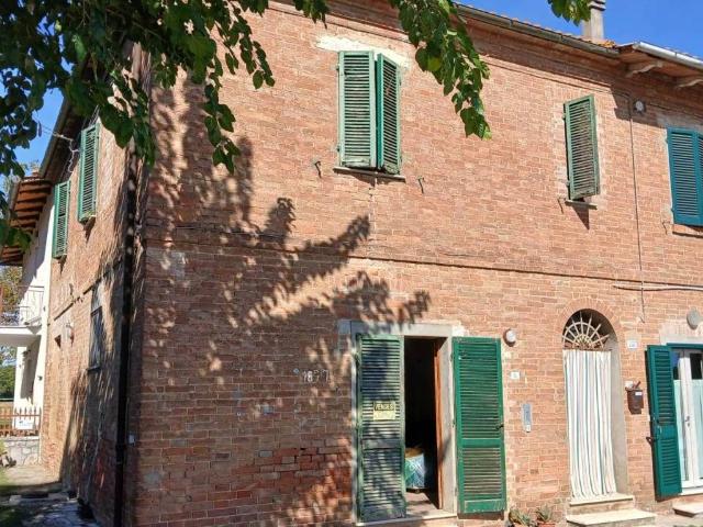 Casa indipendente in vendita a Montepulciano SI