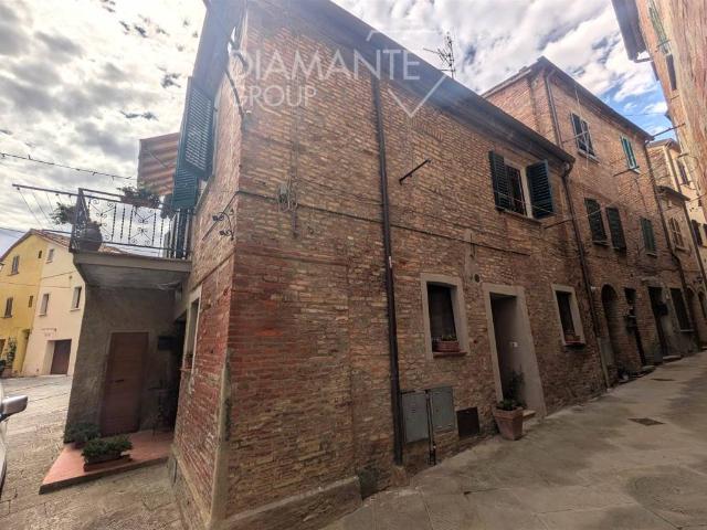 Casa indipendente in vendita a Montepulciano SI