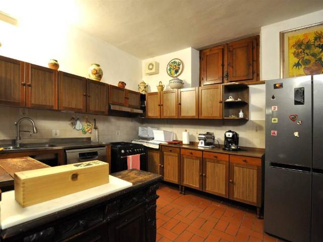 Casa indipendente in vendita a Montepulciano SI