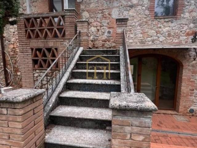 Casa indipendente in vendita a Monteriggioni SI