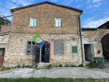Casa indipendente in vendita a Monteroni d'Arbia SI