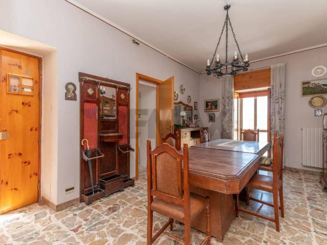 Casa indipendente in vendita a Monterosso Almo RG