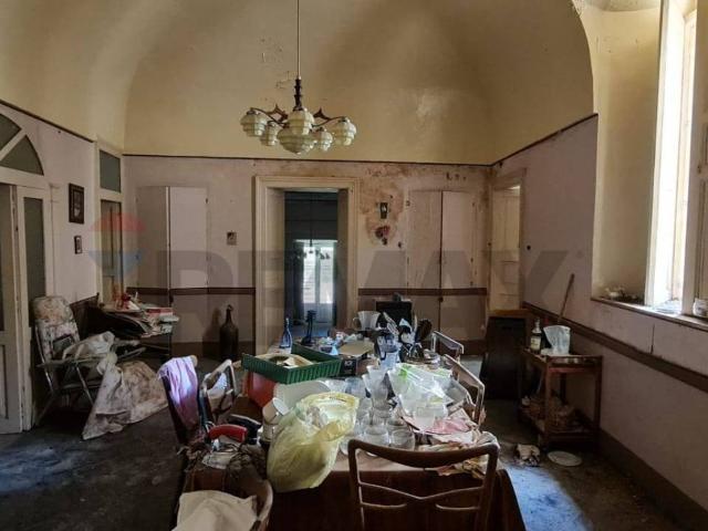 Casa indipendente in vendita a Monterosso Almo RG