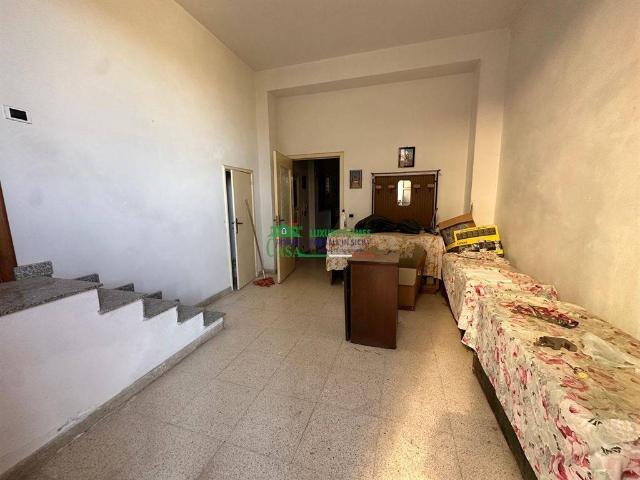 Casa indipendente in vendita a Monterosso Almo RG