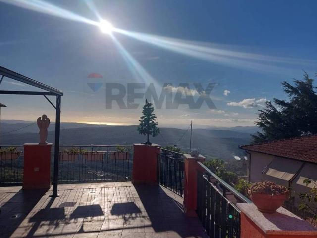 Casa indipendente in vendita a Monterotondo Marittimo GR