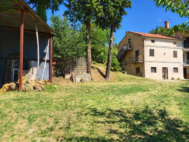 Casa indipendente in vendita a Monterubbiano FM