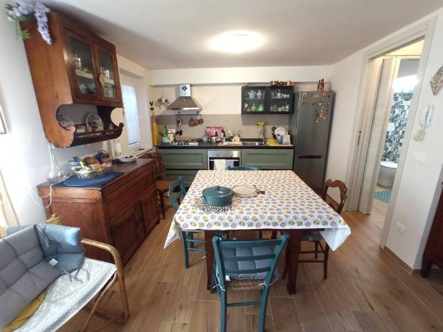 Casa indipendente in vendita a Monterubbiano FM