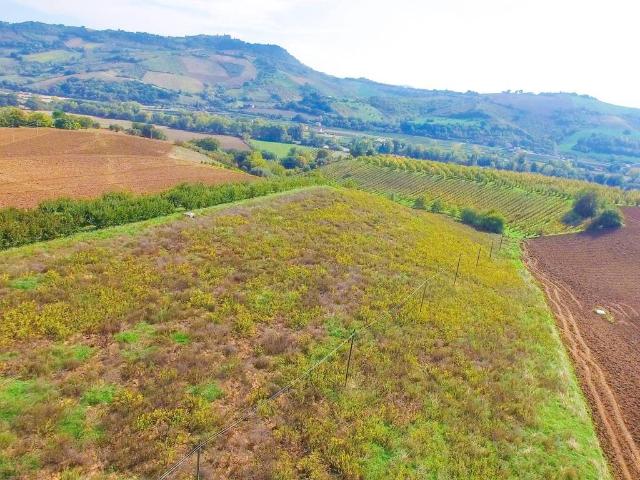 Casa indipendente in vendita a Monterubbiano FM
